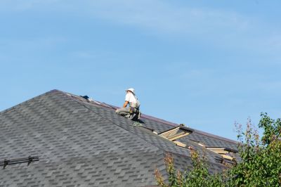 Experienced Roofing Technician